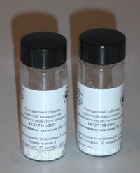 Государственный стандартный образец удельной поверхности ГСО 7912-2001. Электронно-микроскопическое изображение поверхности пористого материала.