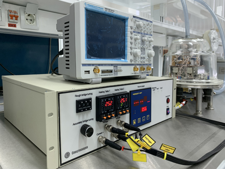 Автоматизированная установка для измерения термоэлектрических свойств в нанопленках СТН 300.600.3 Omega