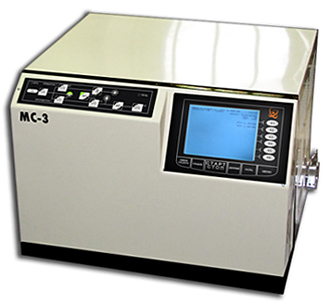 Гелиевый масс-спектрометрический течеискатель МС-3